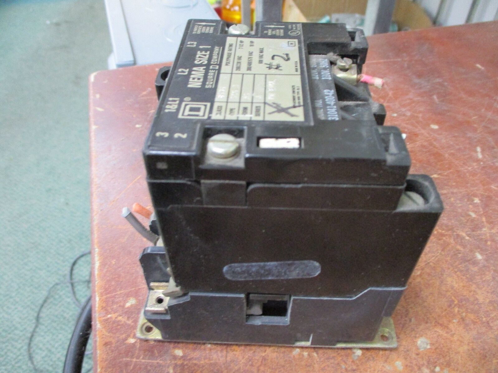 Square D Size 1 Contactor 8536 SCG 3 120V Coil 600V Used
