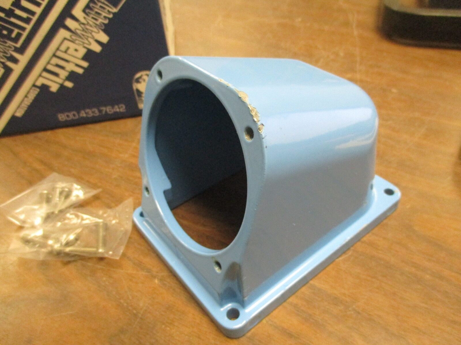 Meltric DB6 Angle/Box 89-6A053-080-112 New Surplus