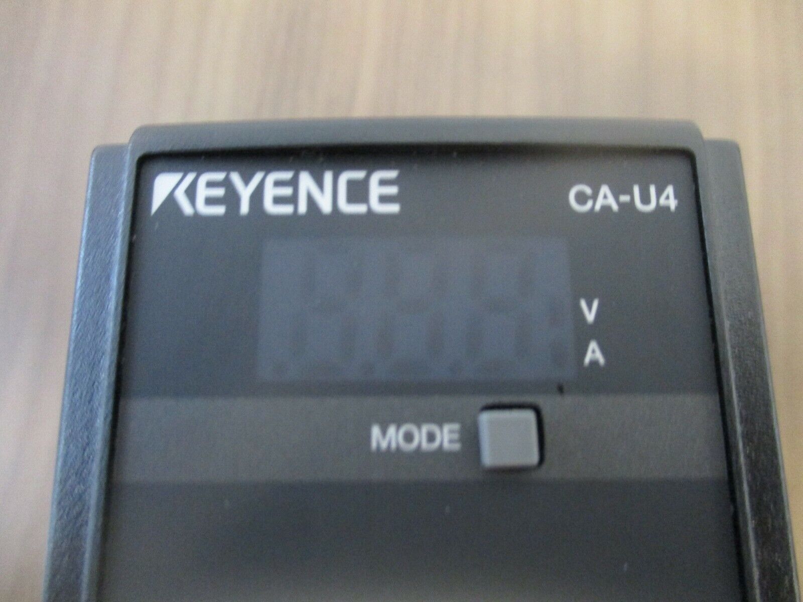 Keyence Switching Power Supply CA-U4 Input: 100-240VAC Output: 24VDC Used
