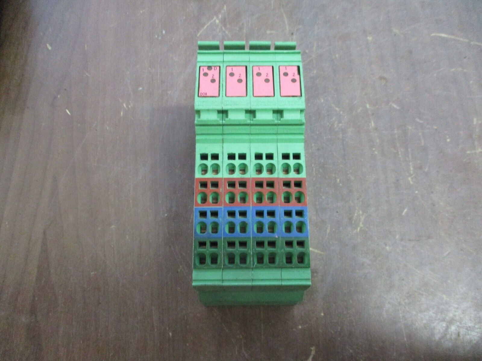 Phoenix Contact IBIL24DO8 Interbus Coupler 2726269 HW: 02 Used