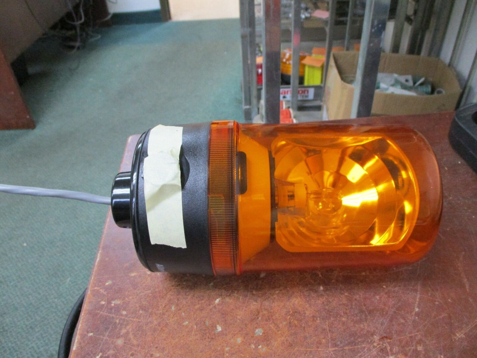 Allen-Bradley Beardon 855 BM-ABN Amber 1/2" Mount Used