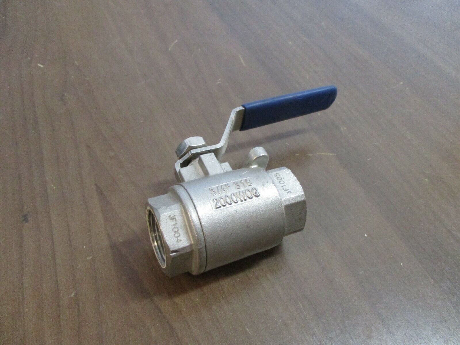 J-Flow Controls Stainless Steel Ball Valve JF1005 Size: 3/4" 2000 WOG Used