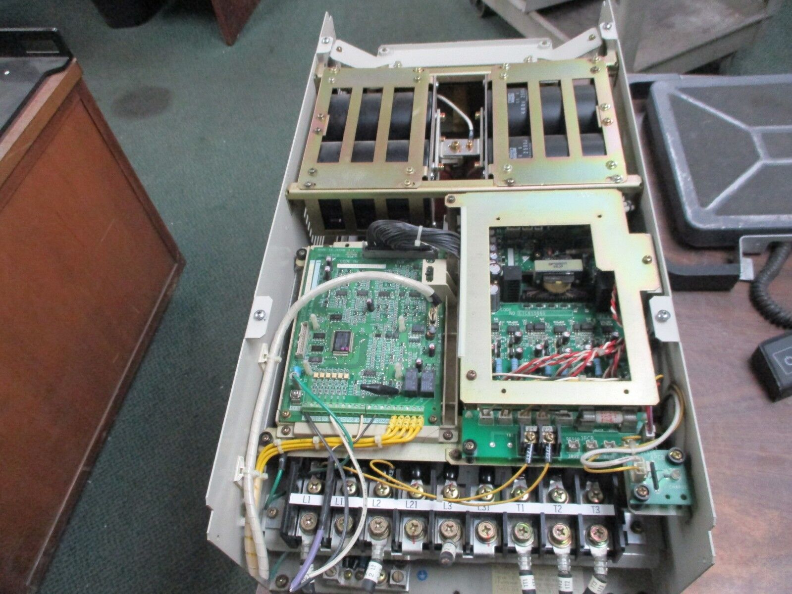 Safetronics AC Drive CIMR-P5U4030 50HP 3Ph *No Keypad* Used