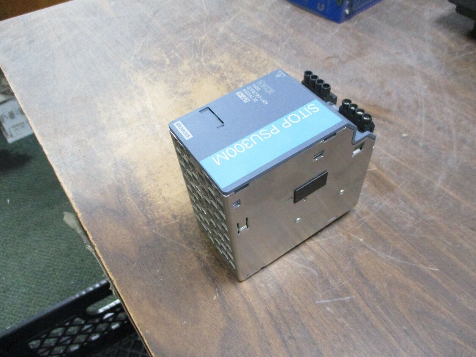 Siemens SITOP PSU300M Power Supply 6EP1436-3BA10 Output: 24VDC, 20A Used