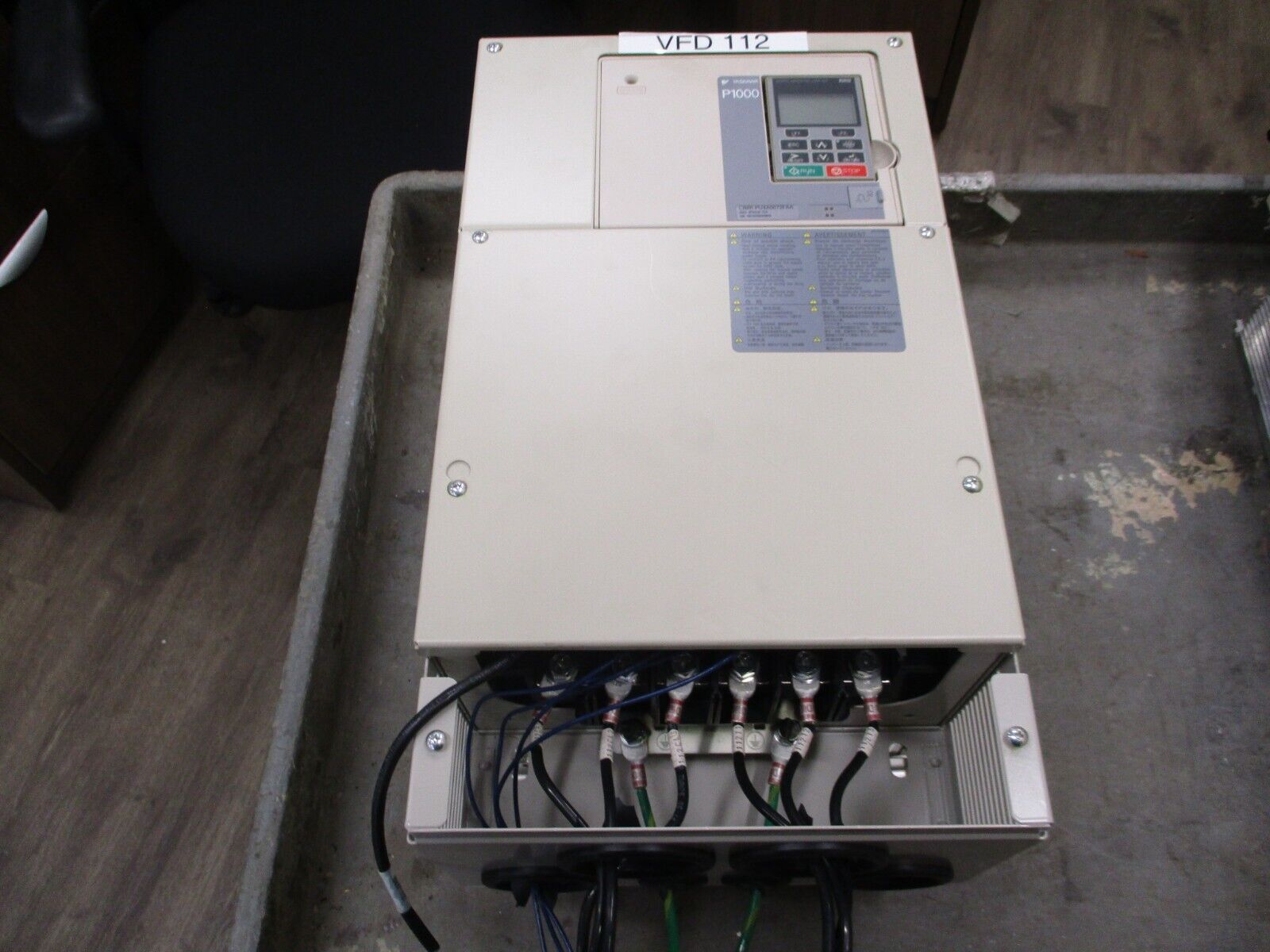 Yaskawa P1000 AC Drive CIMR-PU4A0072FAA Rev. E 50HP 3Ph w/ Keypad Used