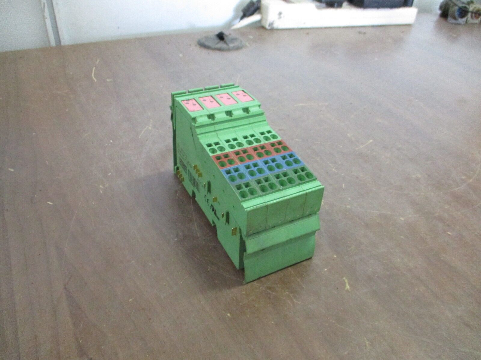 Phoenix Contact IBIL24DO8 Interbus Coupler 2726269 HW: 02 Used