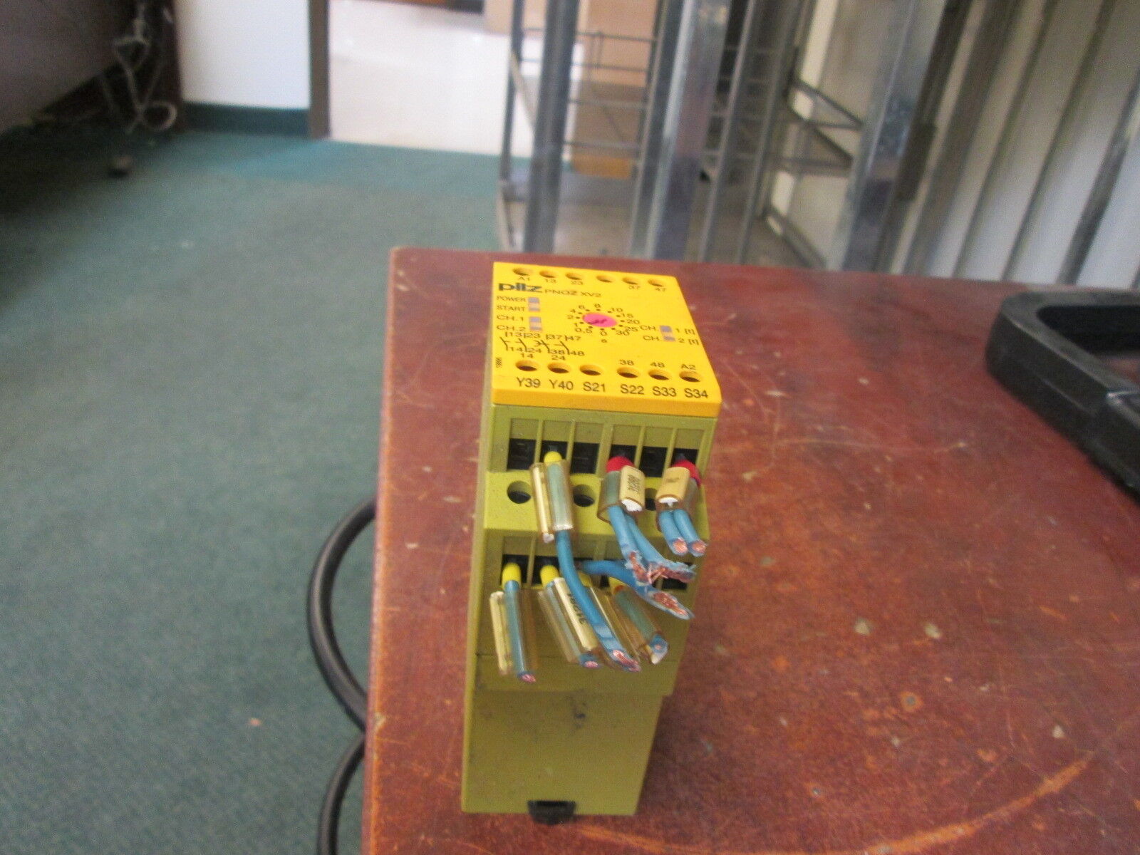 Pilz Safety Relay  PNOZ XV2 24 VDC Range: 0-30sec Used