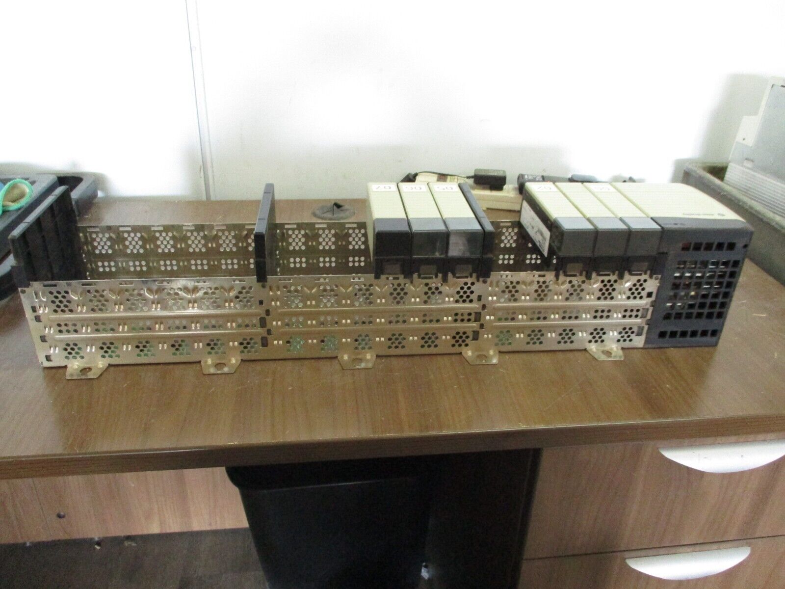 Allen-Bradley ControlLogix 17-Slot Chassis w/ Power Supply 1756-A17/1756-PA75
