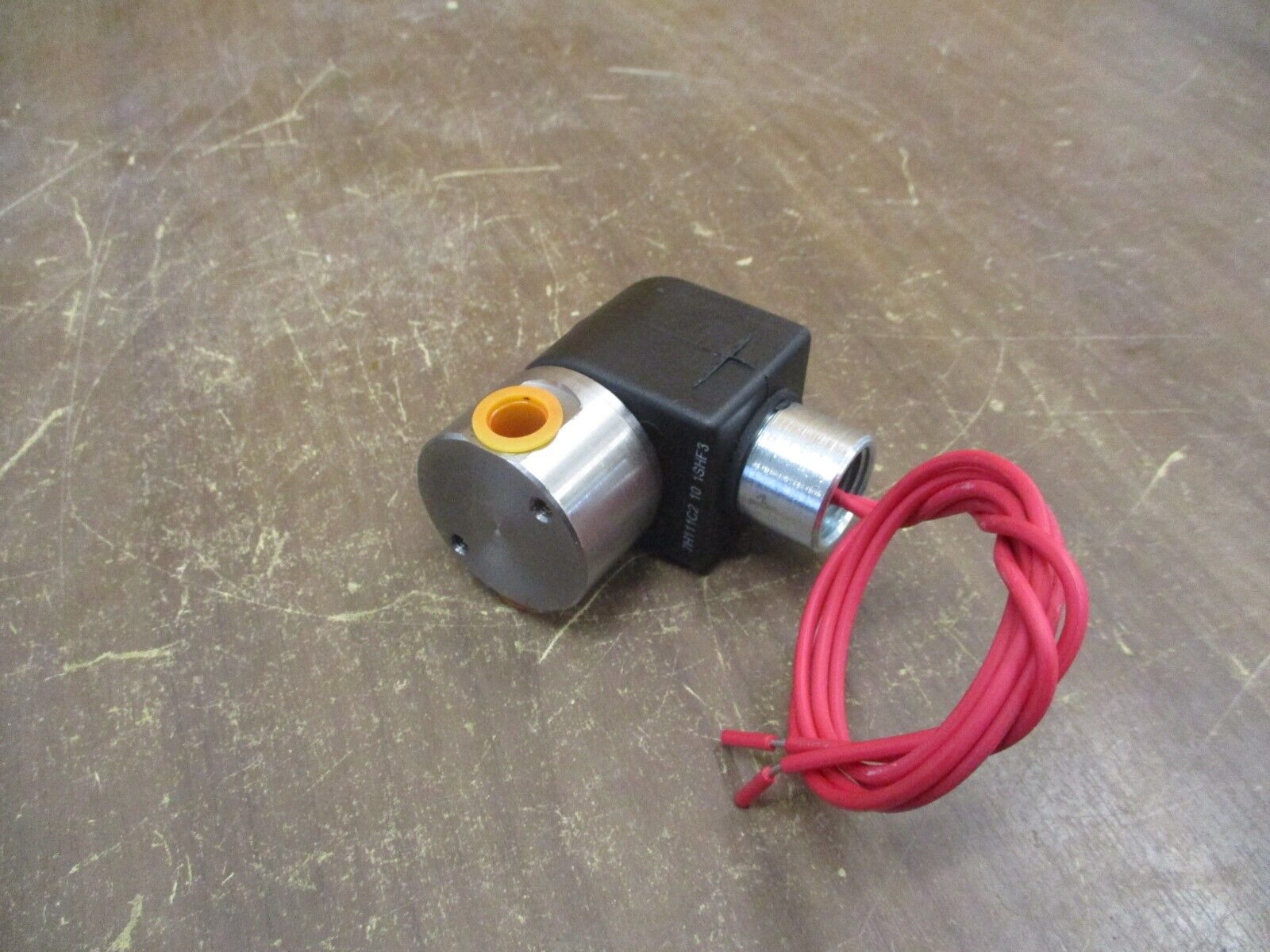 Parker Solenoid Valve 71215SN2MF00N0H111C2 24VDC 10W 100PSI *No Box* New Surplus