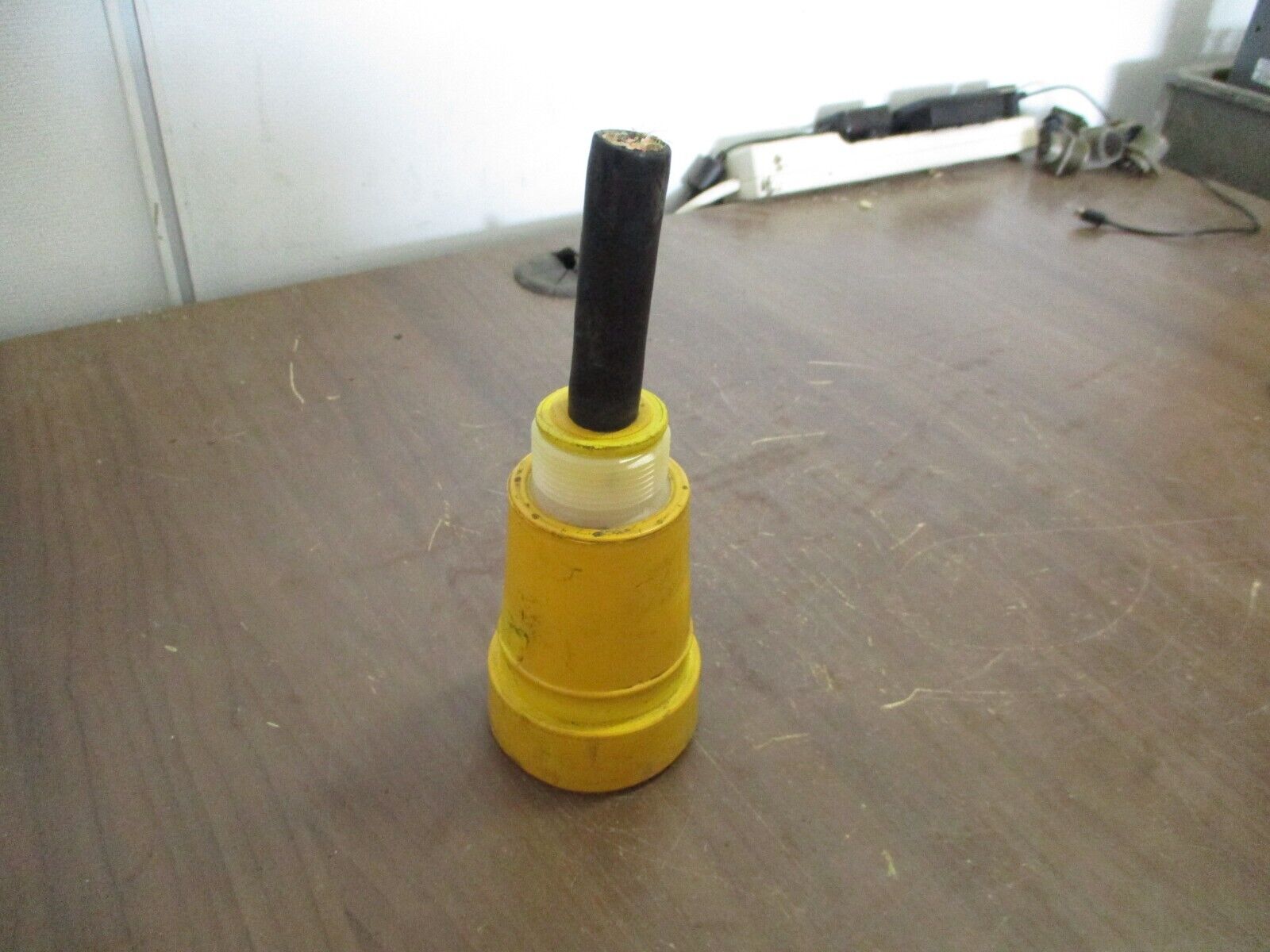 Daniel Woodhead Watertight Connector Nema L16-30R 30A 480V 3Ph *No Cover* Used