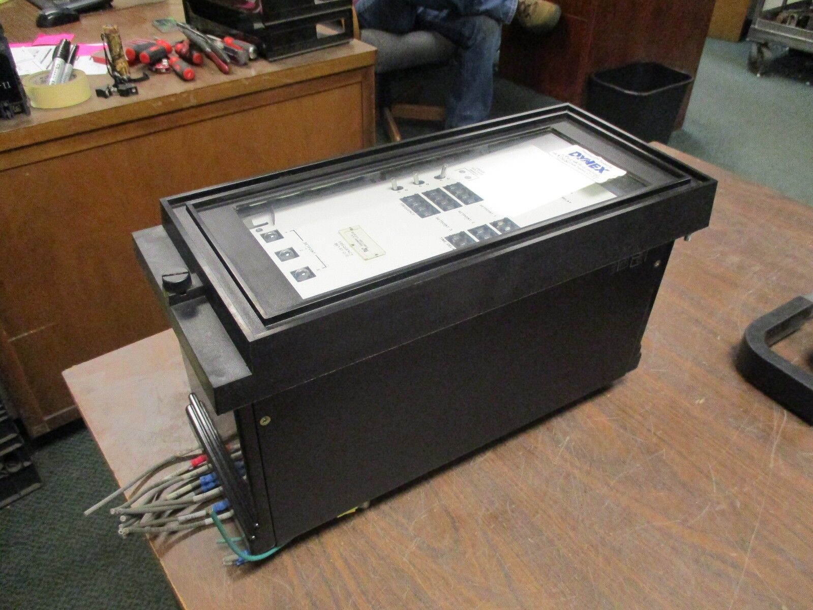 Basler Electric Over/Under Frequency Relay BE1-81 O/U Style #: T3EE1LA8N1F Used