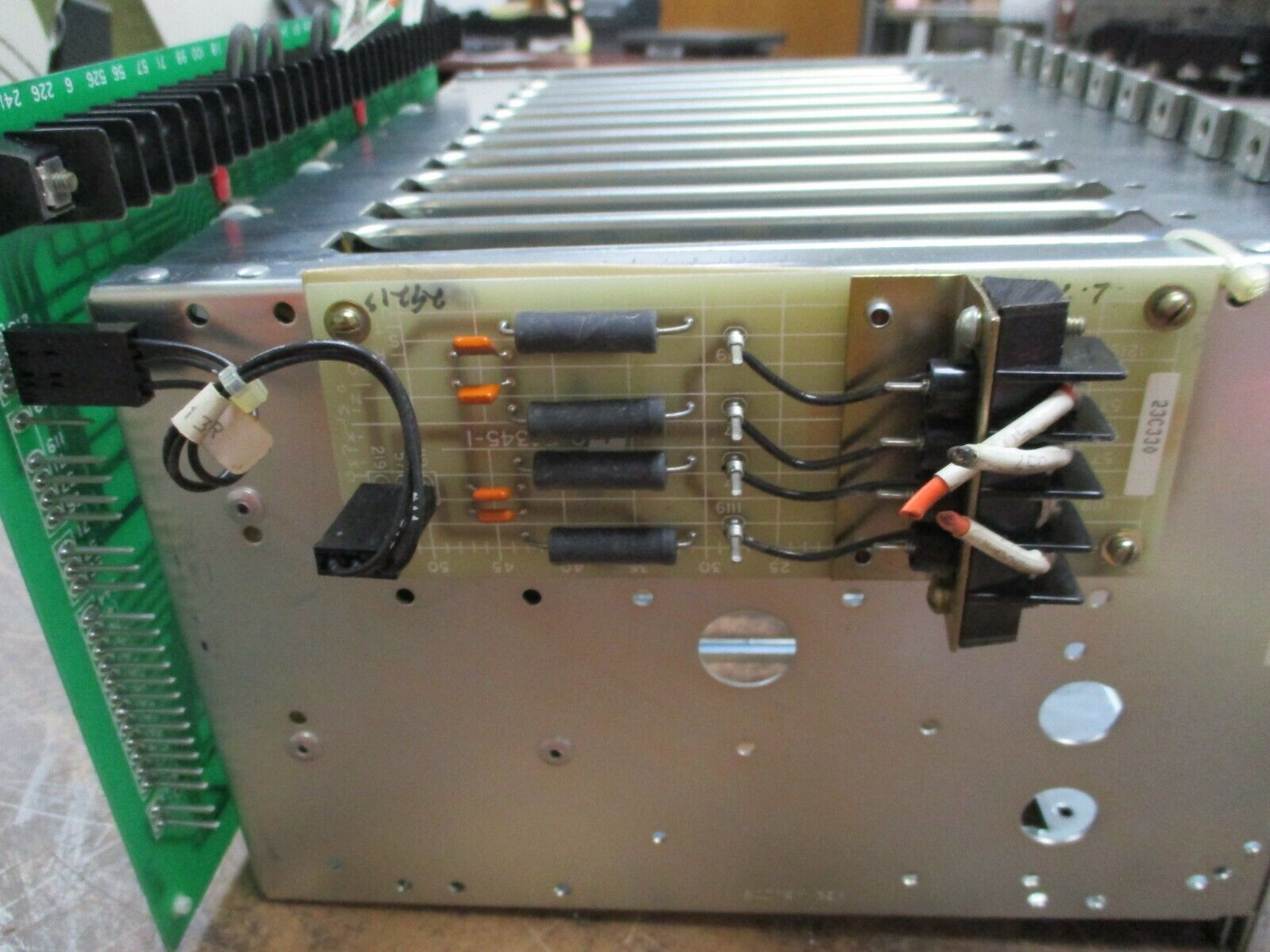 Reliance PLC Rack 84586 6-Slot Used