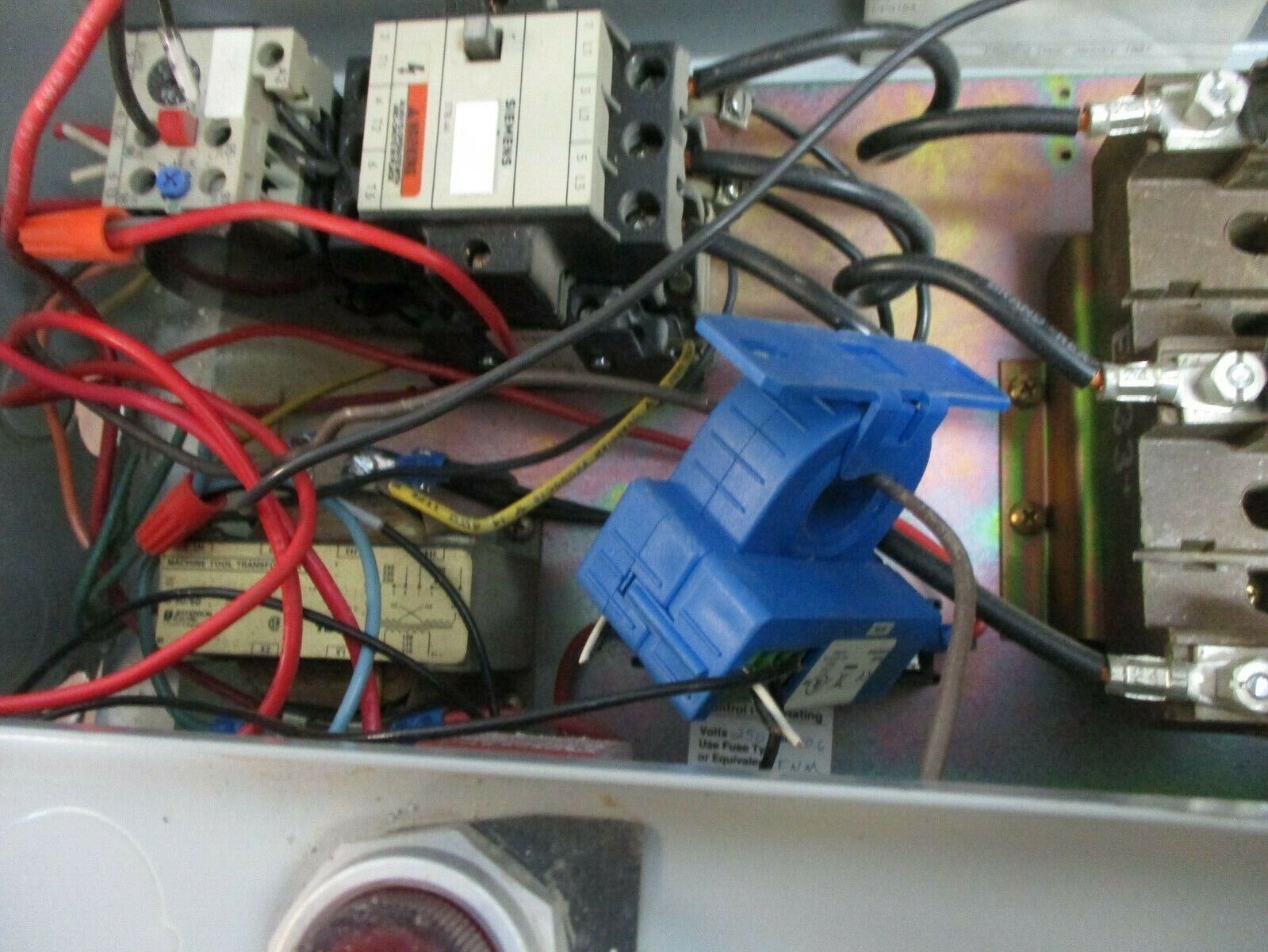 Siemens Fusible Combination 3TB44 120V Coil Trip: 2.5-4A Used