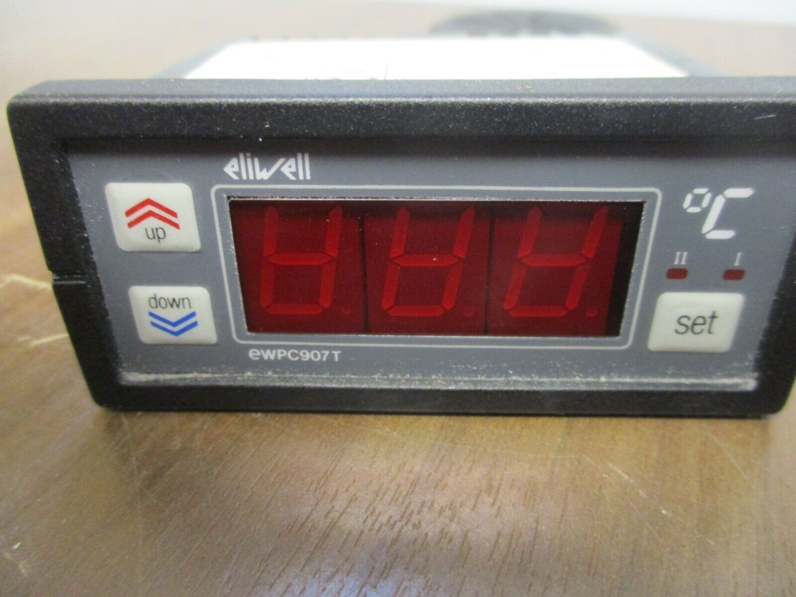 Eliwell  Temperature Display  EWPC 907/T  12VAC/VDC  Used