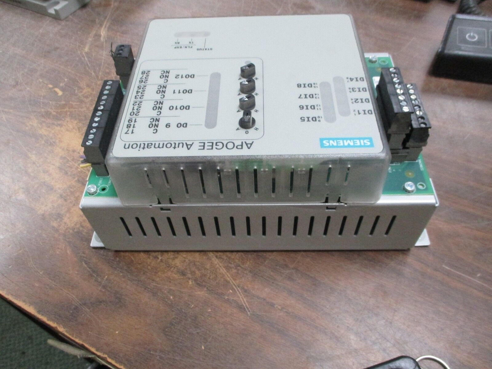 Siemens APOGEE Automation Digital Point Expansion Module 549-210 Used