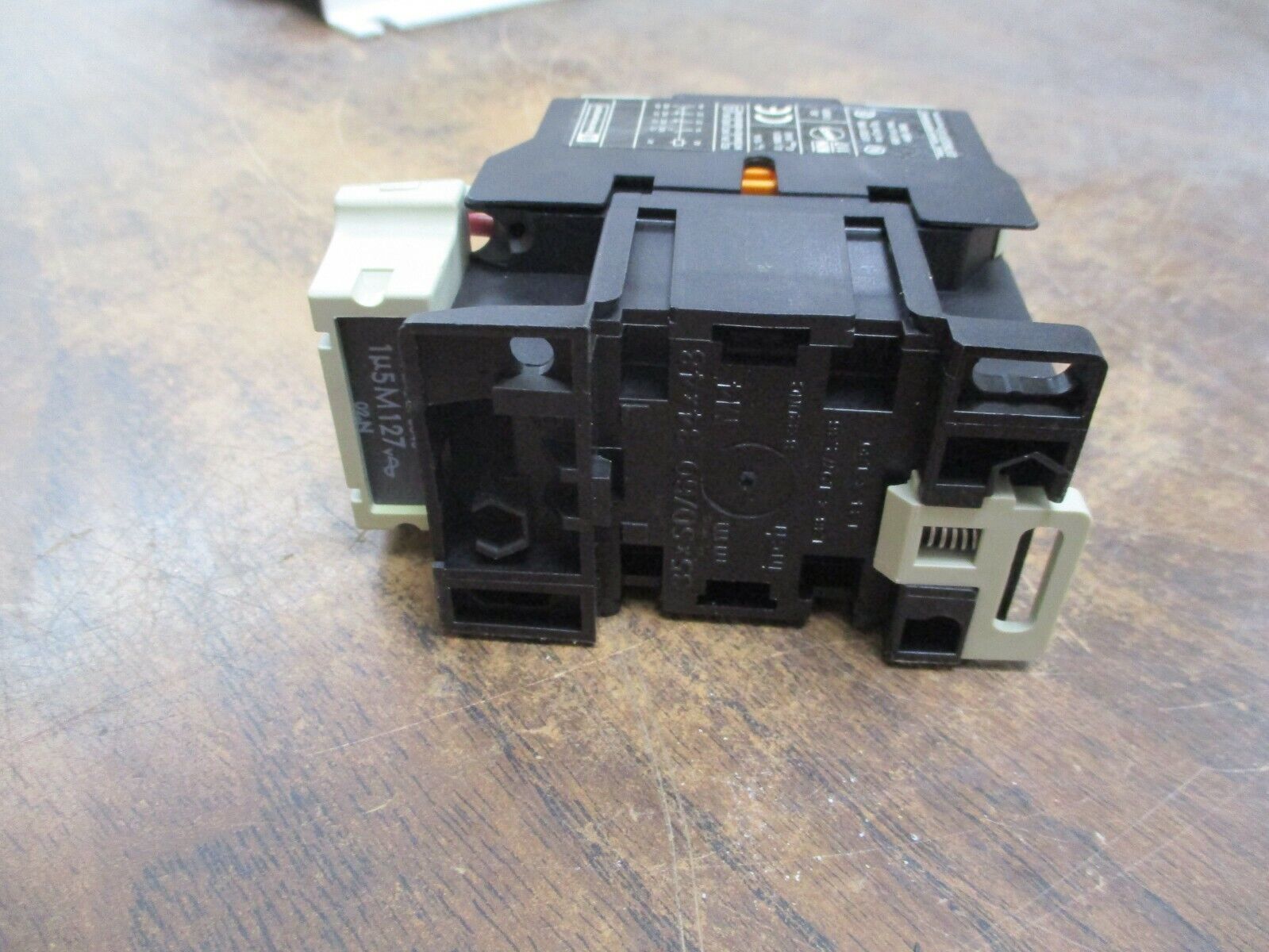 Telemecanique Contactor CA2 DN 22 120V Coil 600V w/ Suppressor Module Used