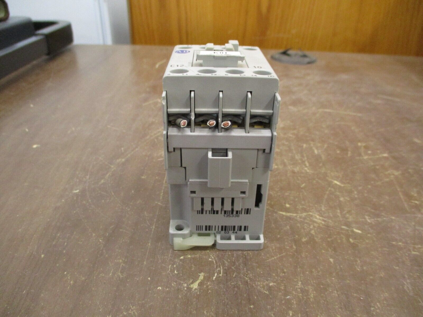 Allen-Bradley Contactor 100-C12*10 24V Coil 25A 600V *Damaged Top* Used
