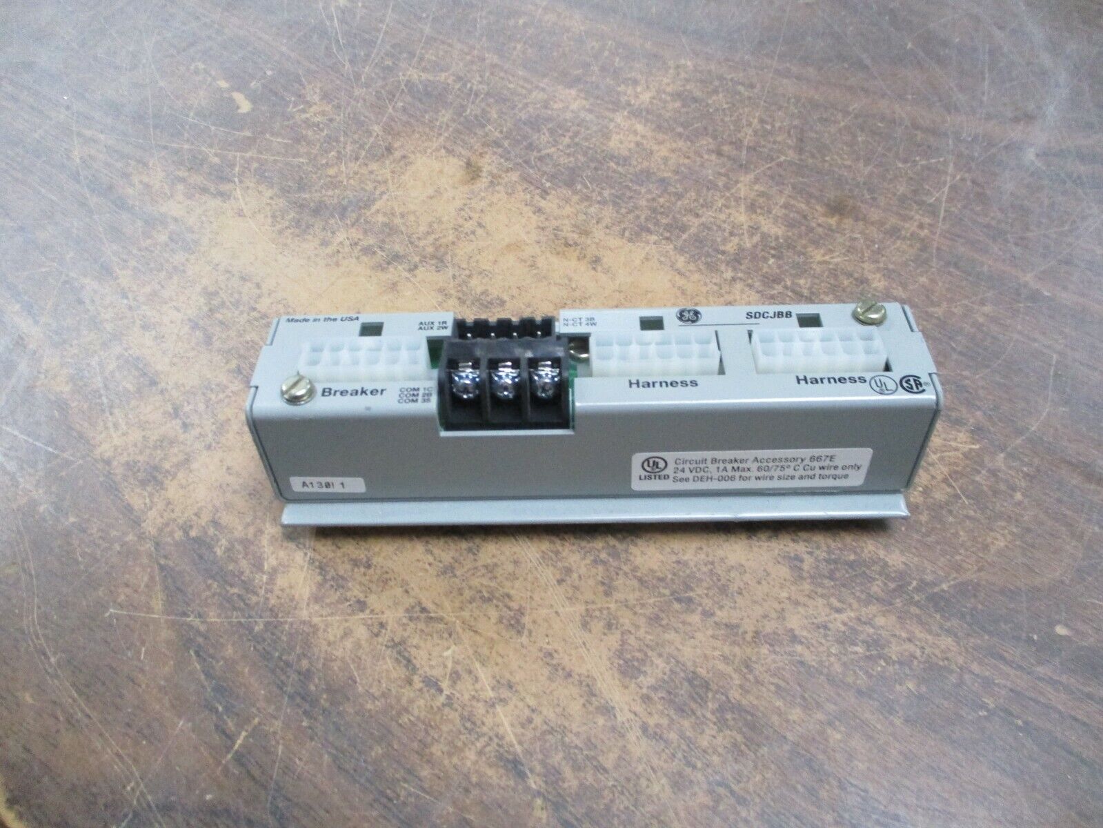 GE Distribution Cable Junction Box  SDCJBB  Used