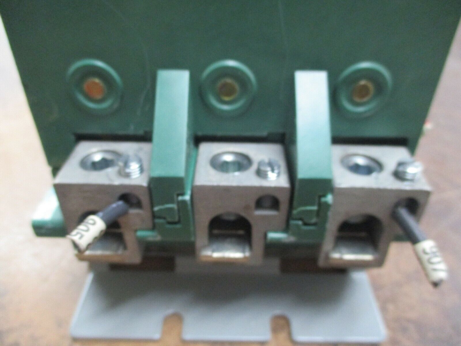 Furnas  Controller  42HF35AA  120A  600V  110-120/220-240V Coil  Used