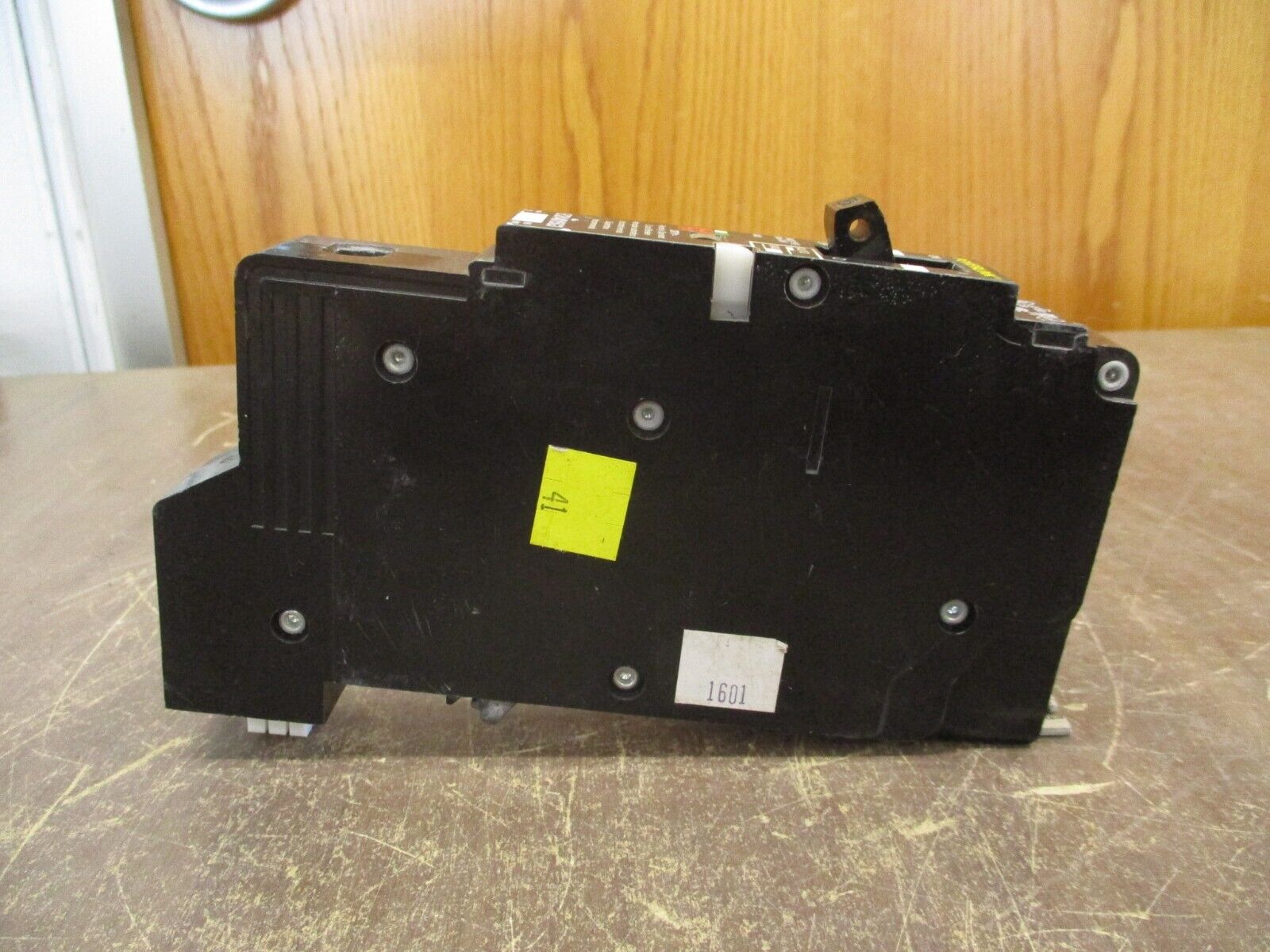 Square D Powerlink Circuit Breaker ECB14015G3 15A 277V 1P *No Screw* Used