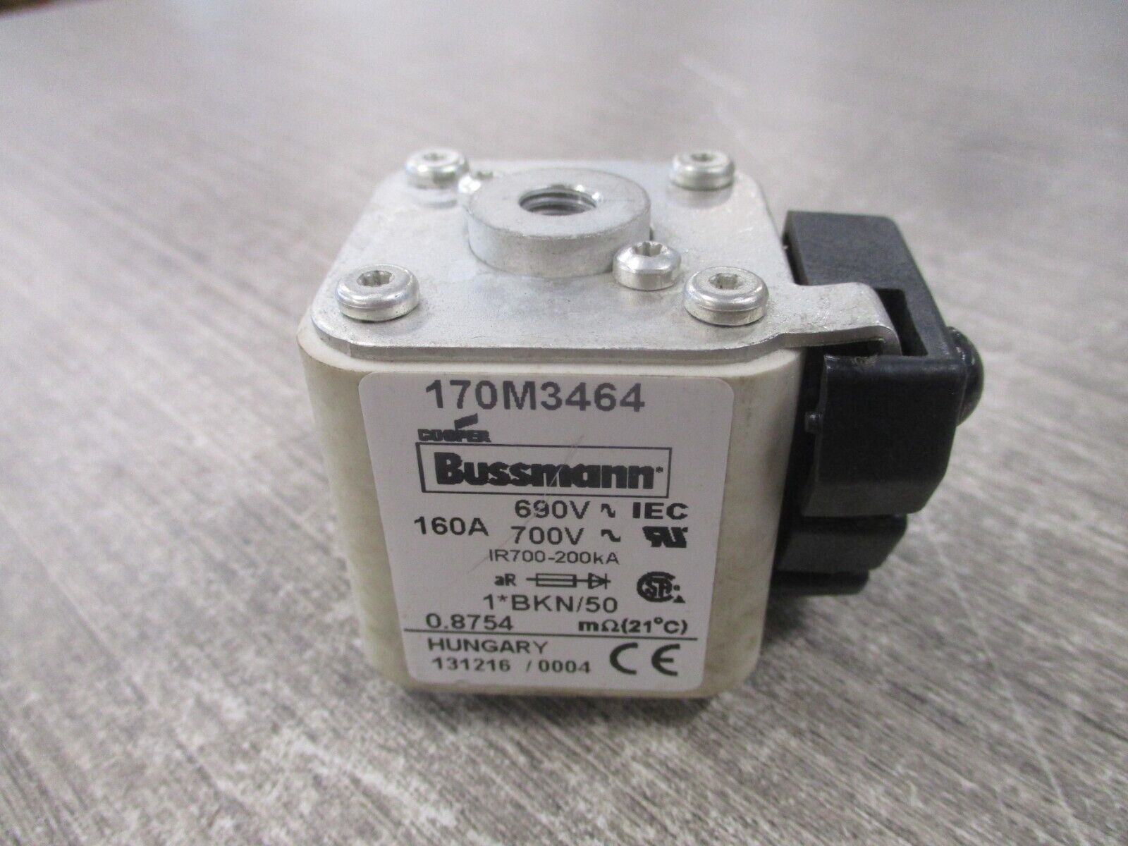 Bussmann Fuse 170M3464 160A 700V Used