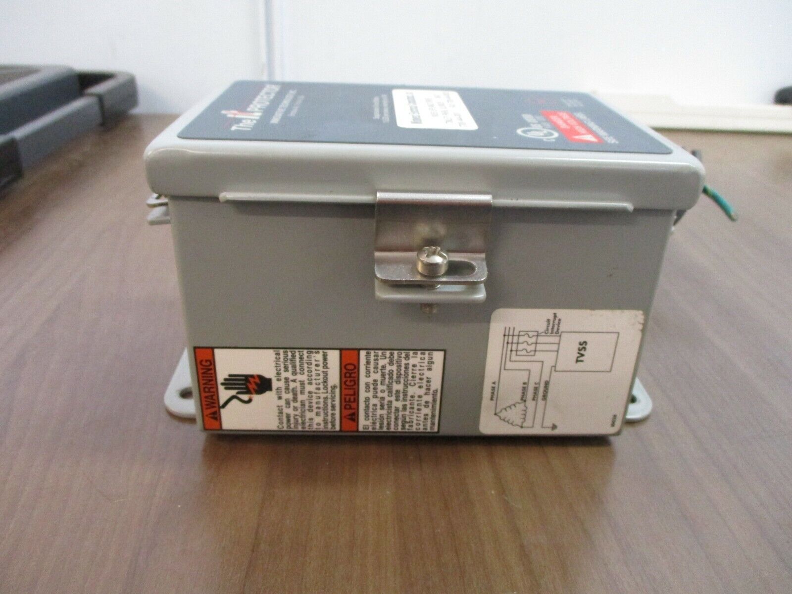 Innovative Technology The IT Protector Surge Suppressor FPTX080-NN400 50-420Hz