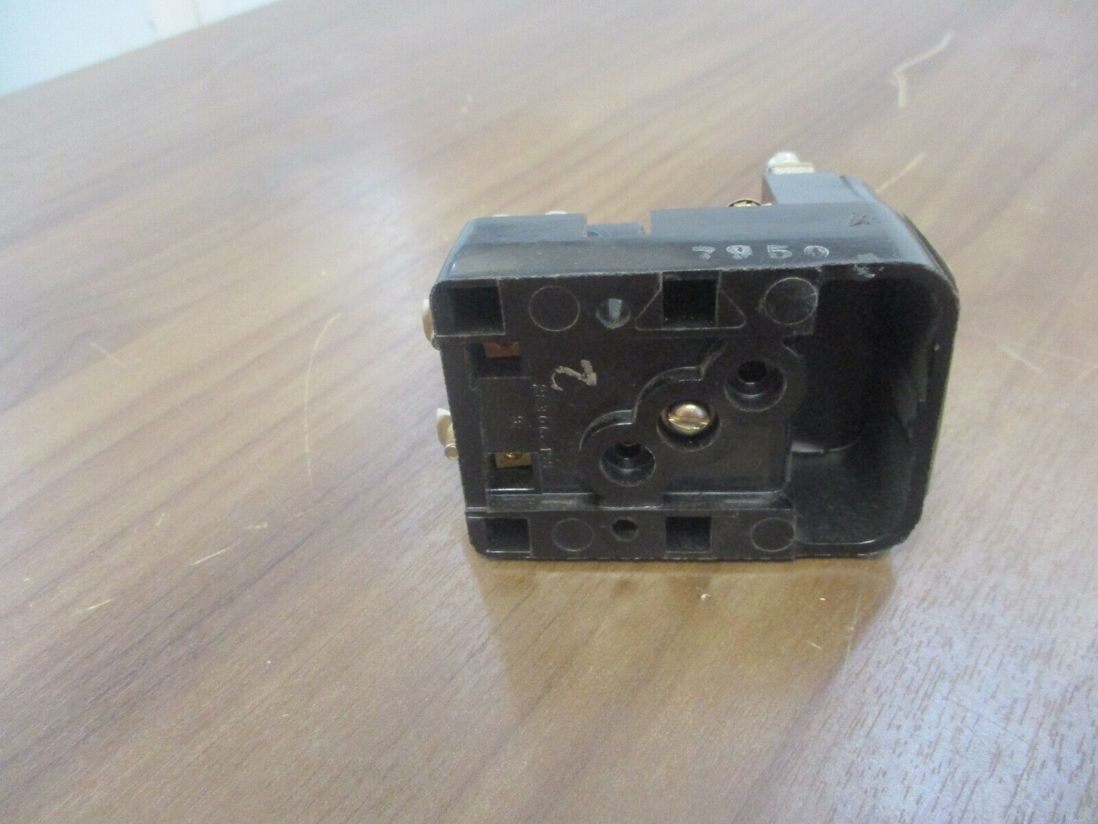Arrow Hart Midget Relay MR22-U20 110V Coil Used