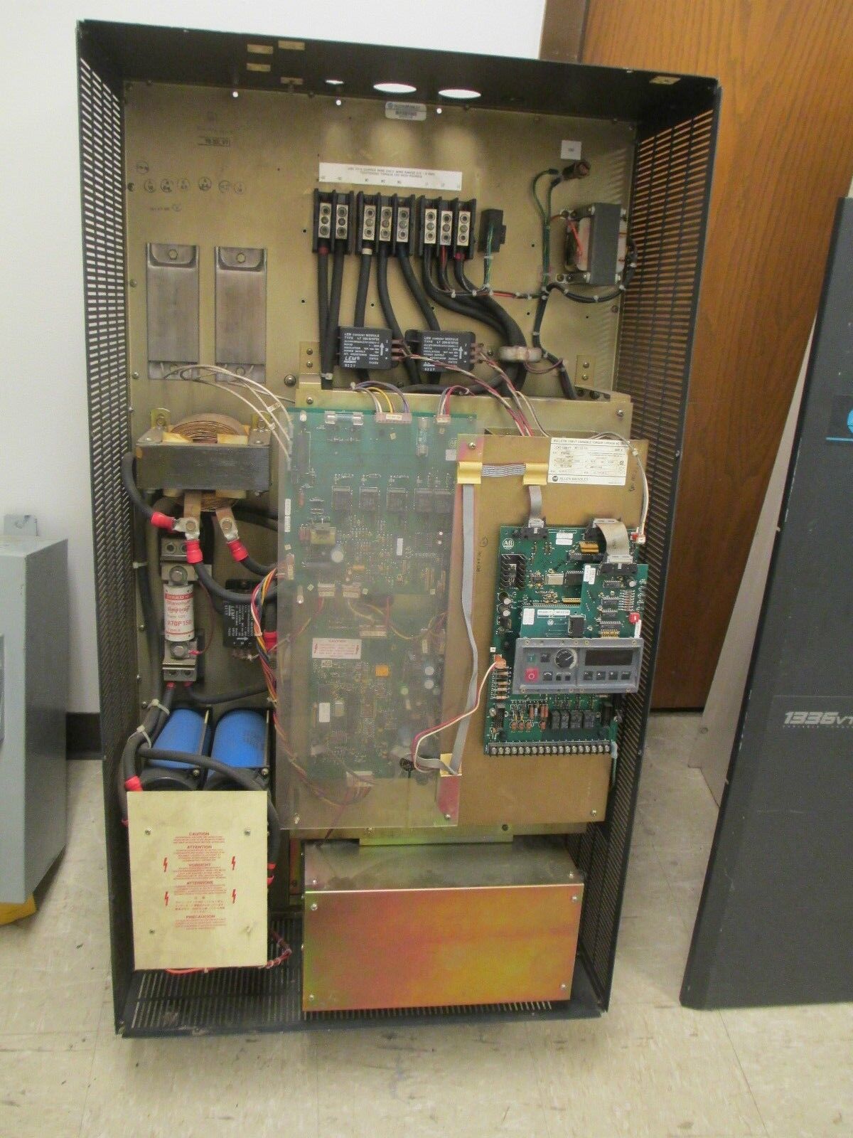 Allen-Bradley AC Drive 1336VT-B075-EAT-FA2, 75HP 380V / 460V 0-250Hz Used