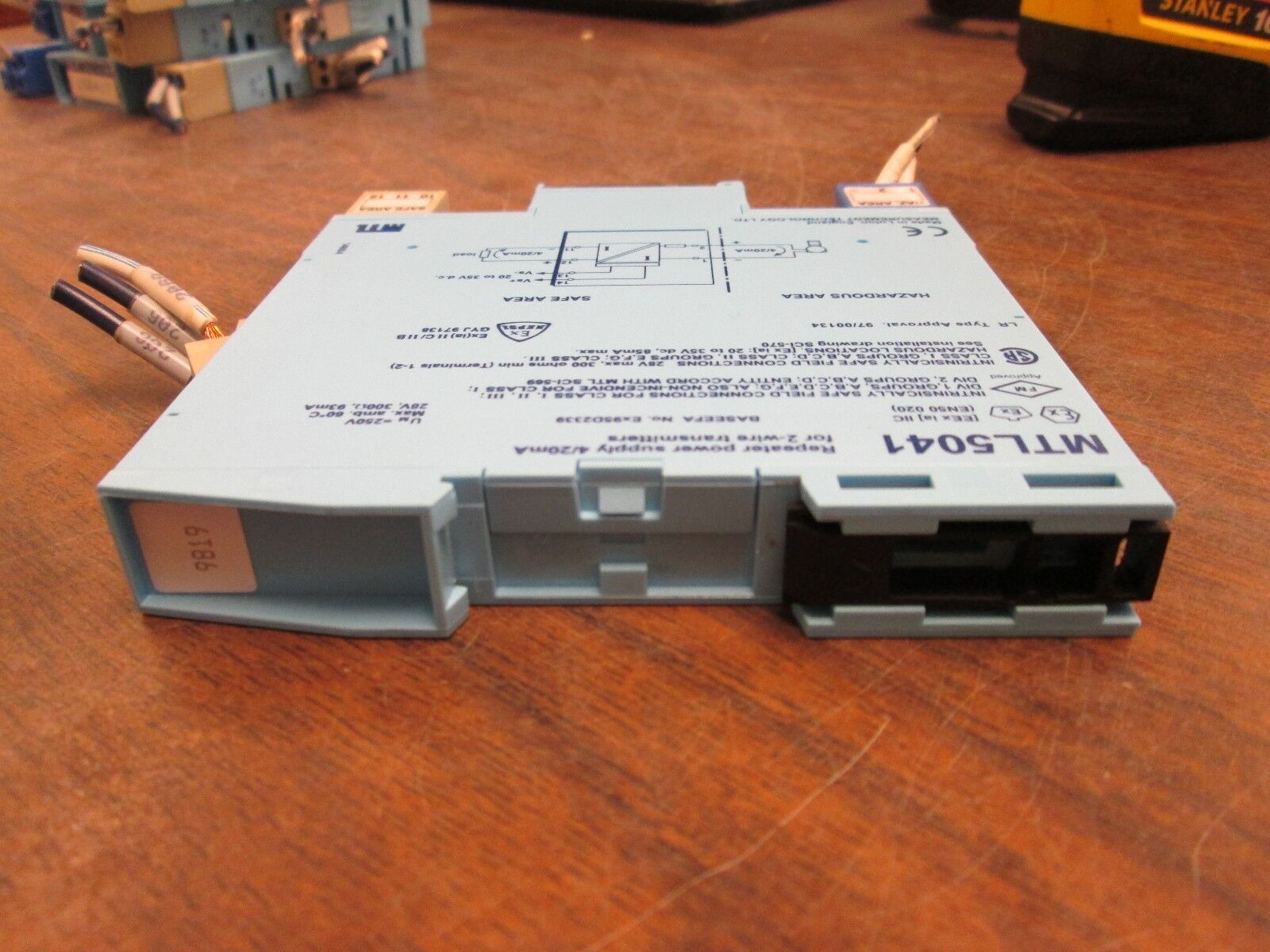 MTI Intrinsically Safe Galvanic Isolator MTL5041 28V 300 0hm 93mA