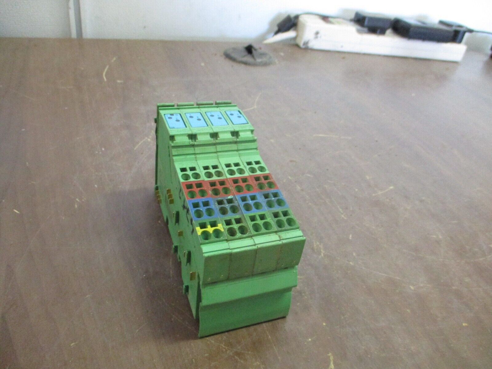 Phoenix Contact IBIL24DI8 Interbus Coupler 2726227 HW: 06 Used