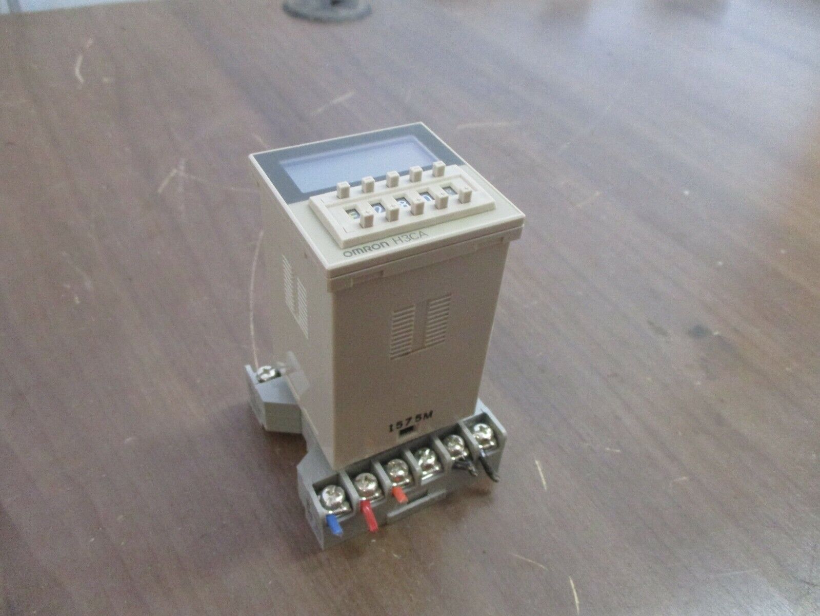 Omron Timer H3CA-A Range: 0.1s-9990h w/ Base Used