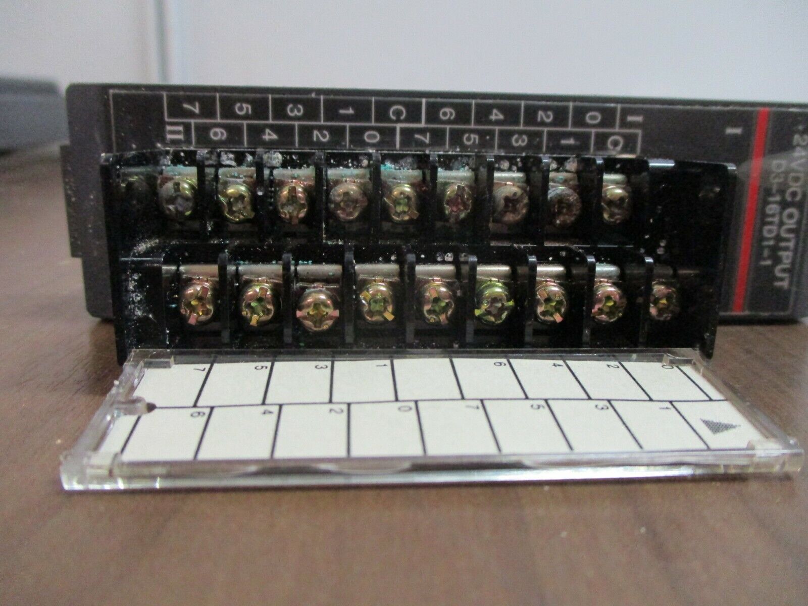 PLC Direct Output Module D3-16TD1-1 5-28VDC 0.5A Used