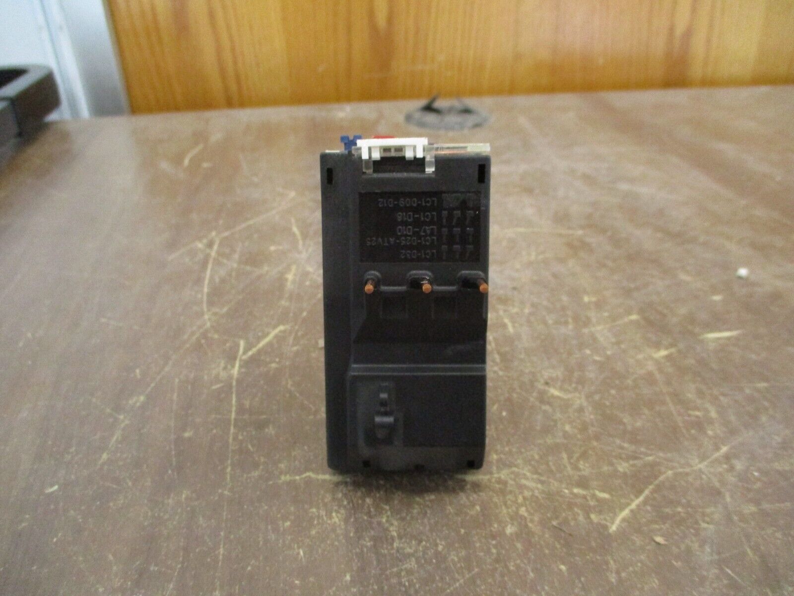 Telemecanique Solid State Overload LR2 D1521 Trip: 12-18A 600V Used