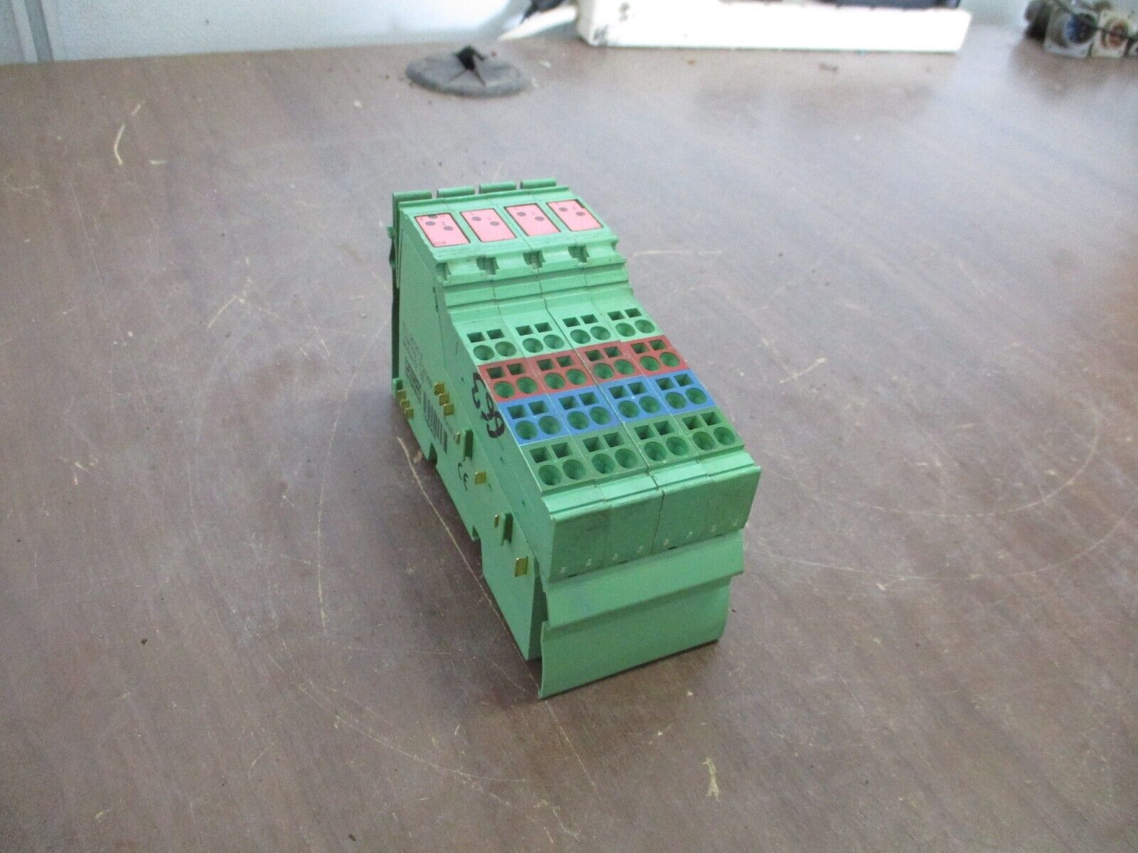 Phoenix Contact IBIL24DO8 Interbus Coupler 2726269 HW: 01 Used