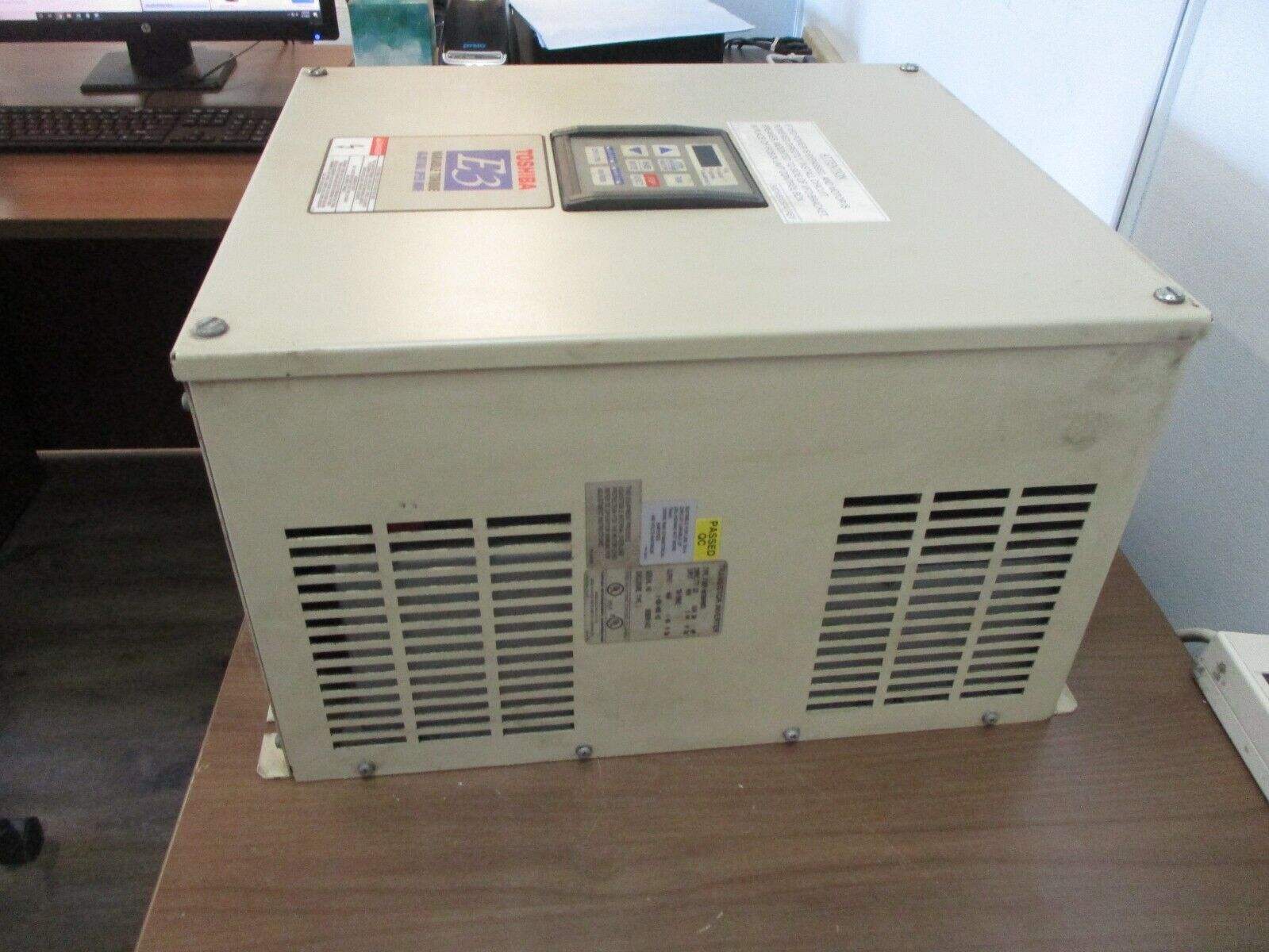 Toshiba E3 AC Drive HK30AA051 30HP 3Ph Used