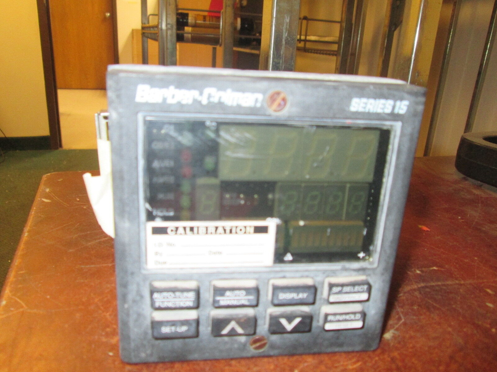 Barber-Colman Series 15 Temperature Controller 15Q3-TJC00-020-3-00 85/250VAC
