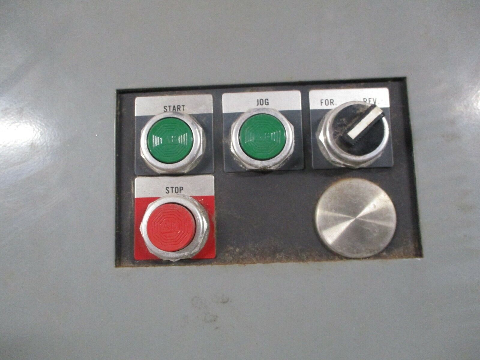 Allen-Bradley AC Drive 1336-B020-ECE-EC3-L1 20HP 3Ph Used