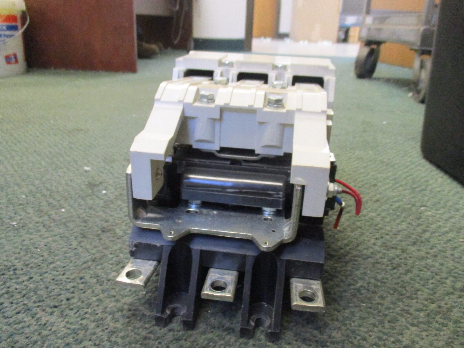 Westinghouse Contactor A201K5CAZ1 Size: 5 600V 300A 120V Coil Used