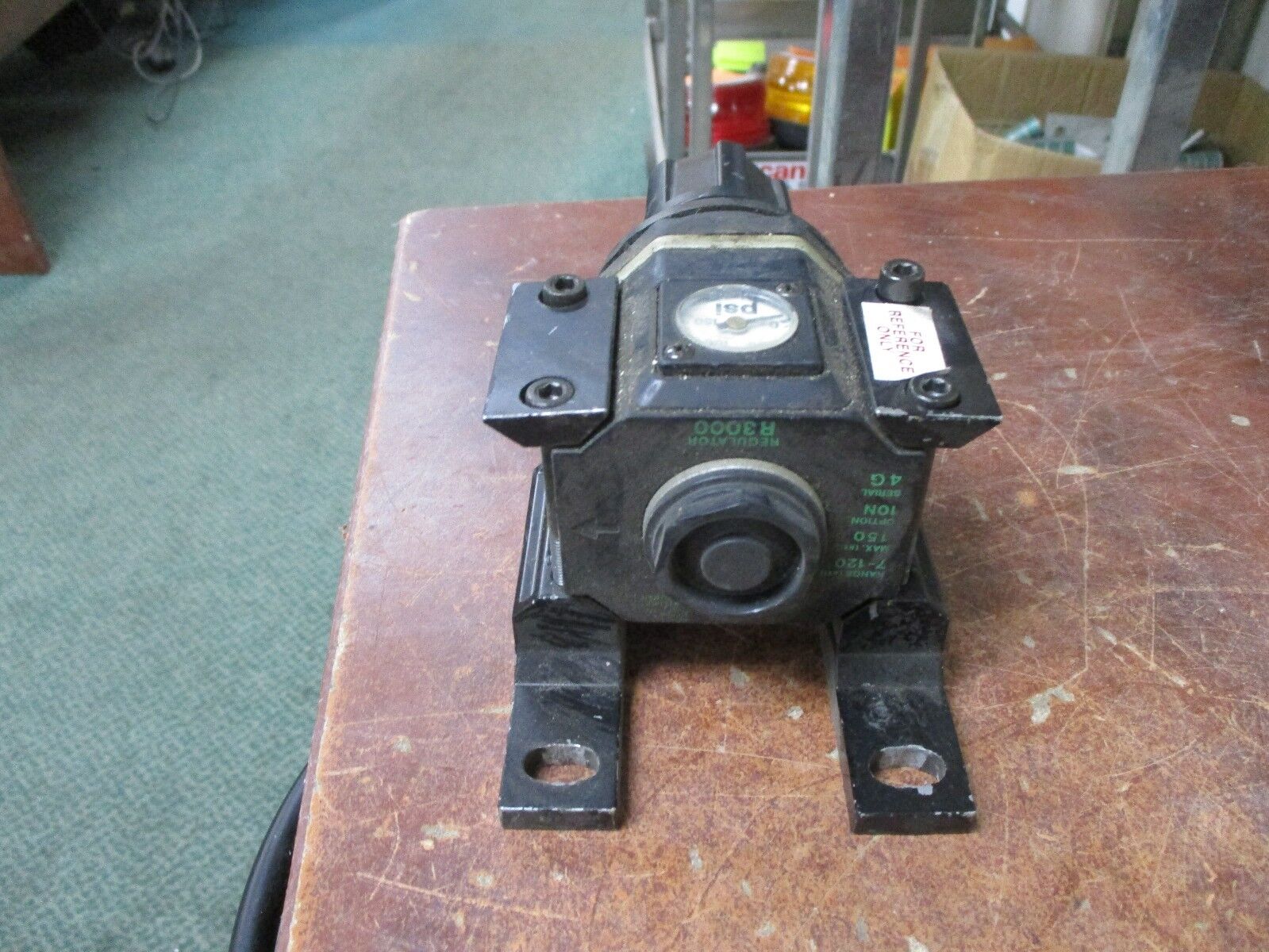 Miller Regulator R3000 Range: 7-120 PSI Used