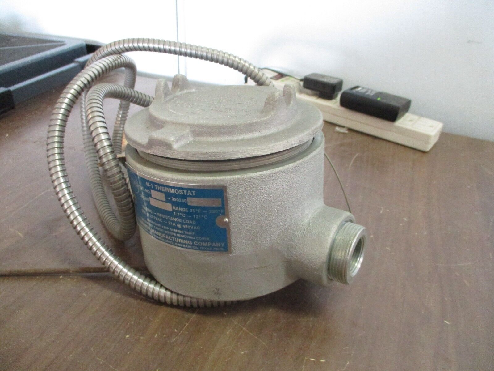 Thermon N-1 Thermostat 7-350250 Range: 35°F - 250°F 30A@277V 21A@480V Used