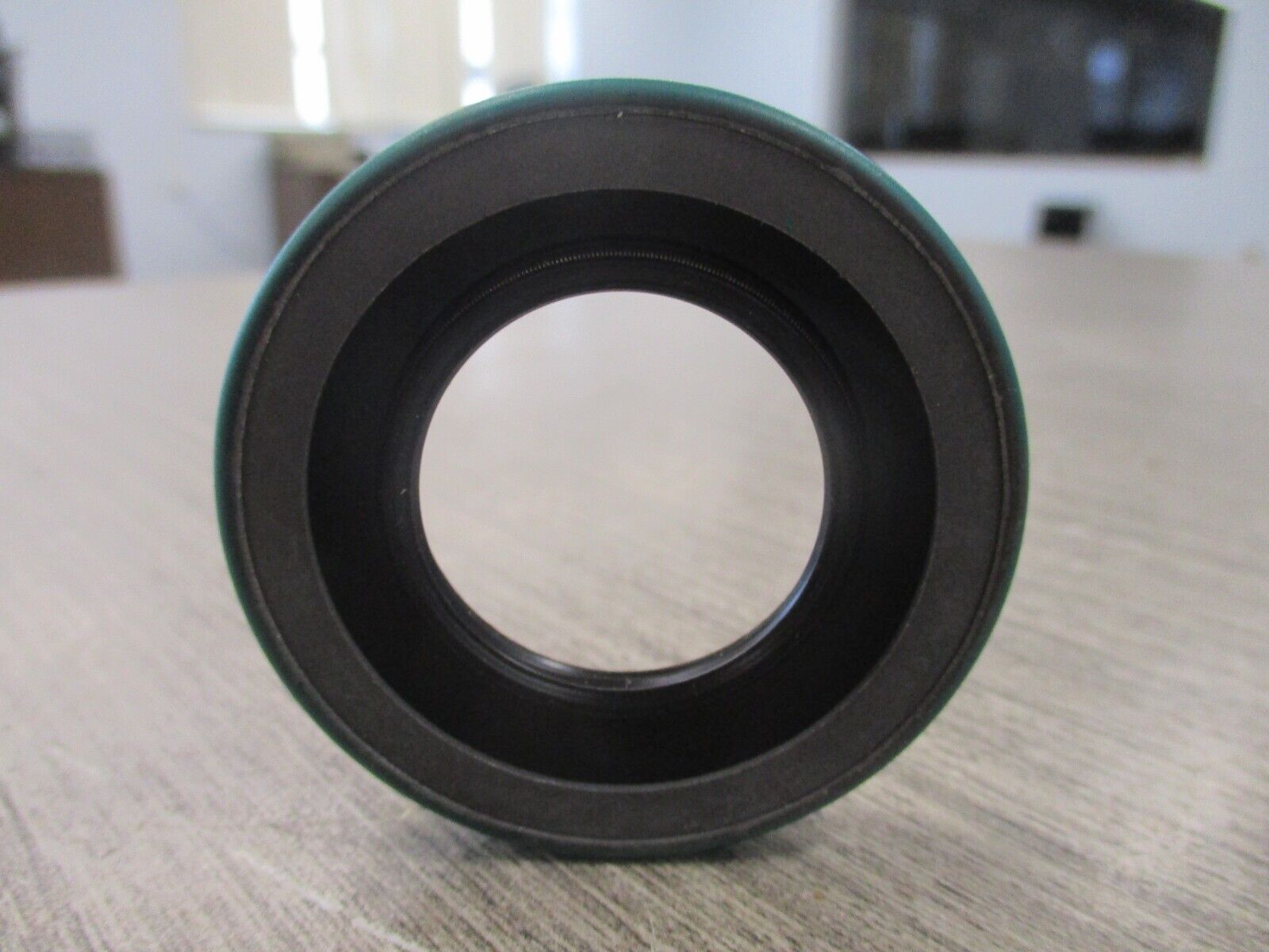 SKF CR Seal 11908 *Lot of 2* New Surplus