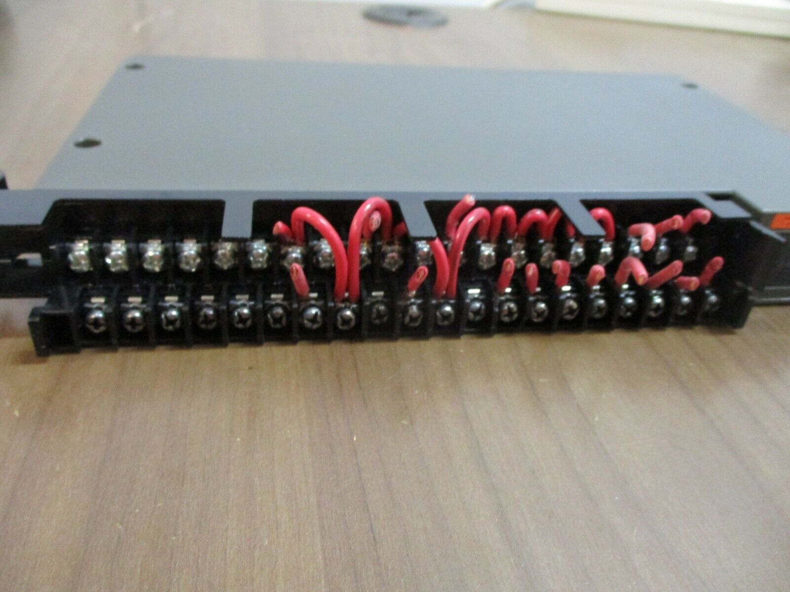 Allen-Bradley PLC Board 1771-OW16/B Electromechanical Contact Output Module Used