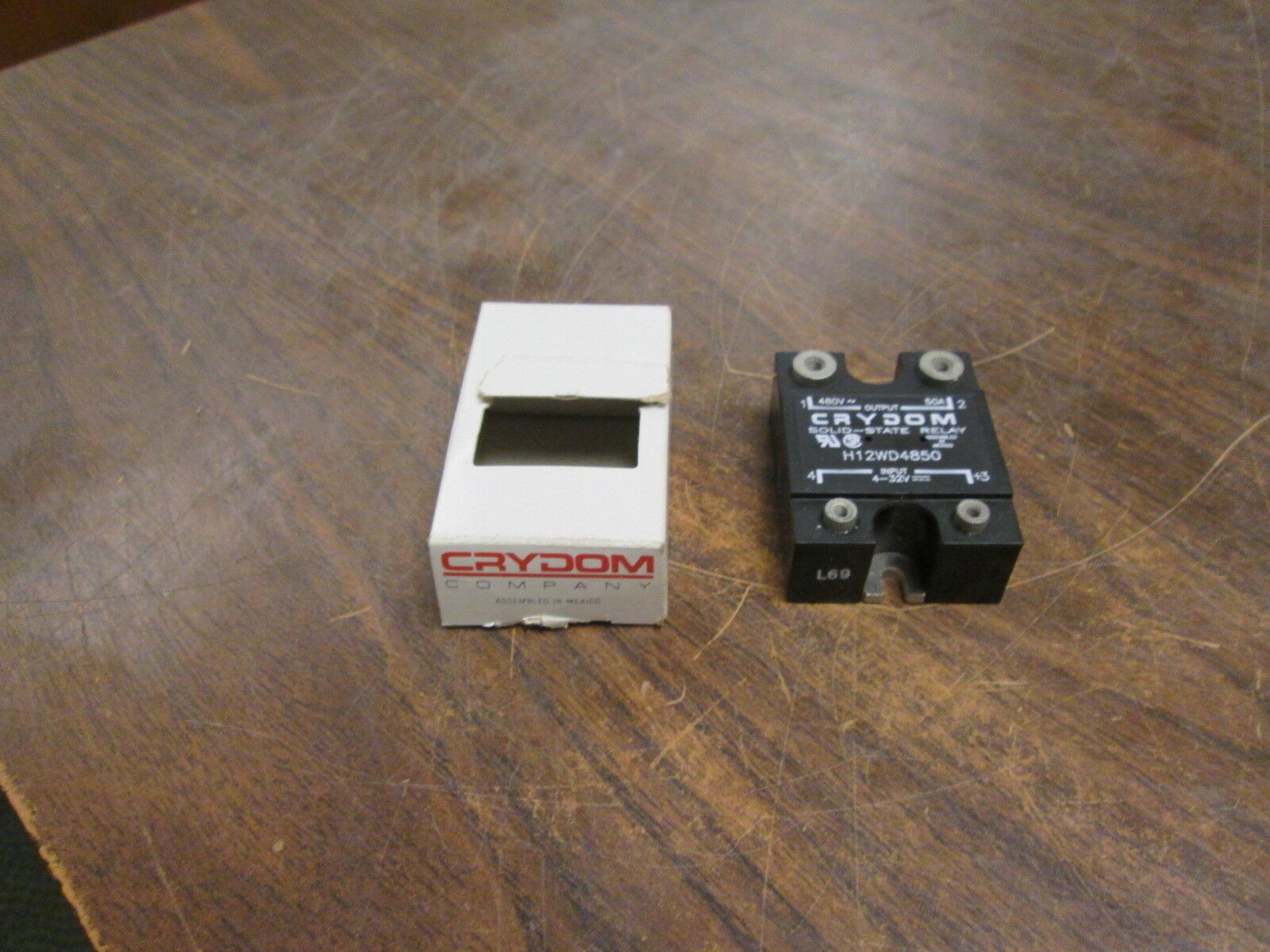 Crydom Solid State Relay H12WD4850 Input: 4-32VDC Output: 480VAC 50A New Surplus