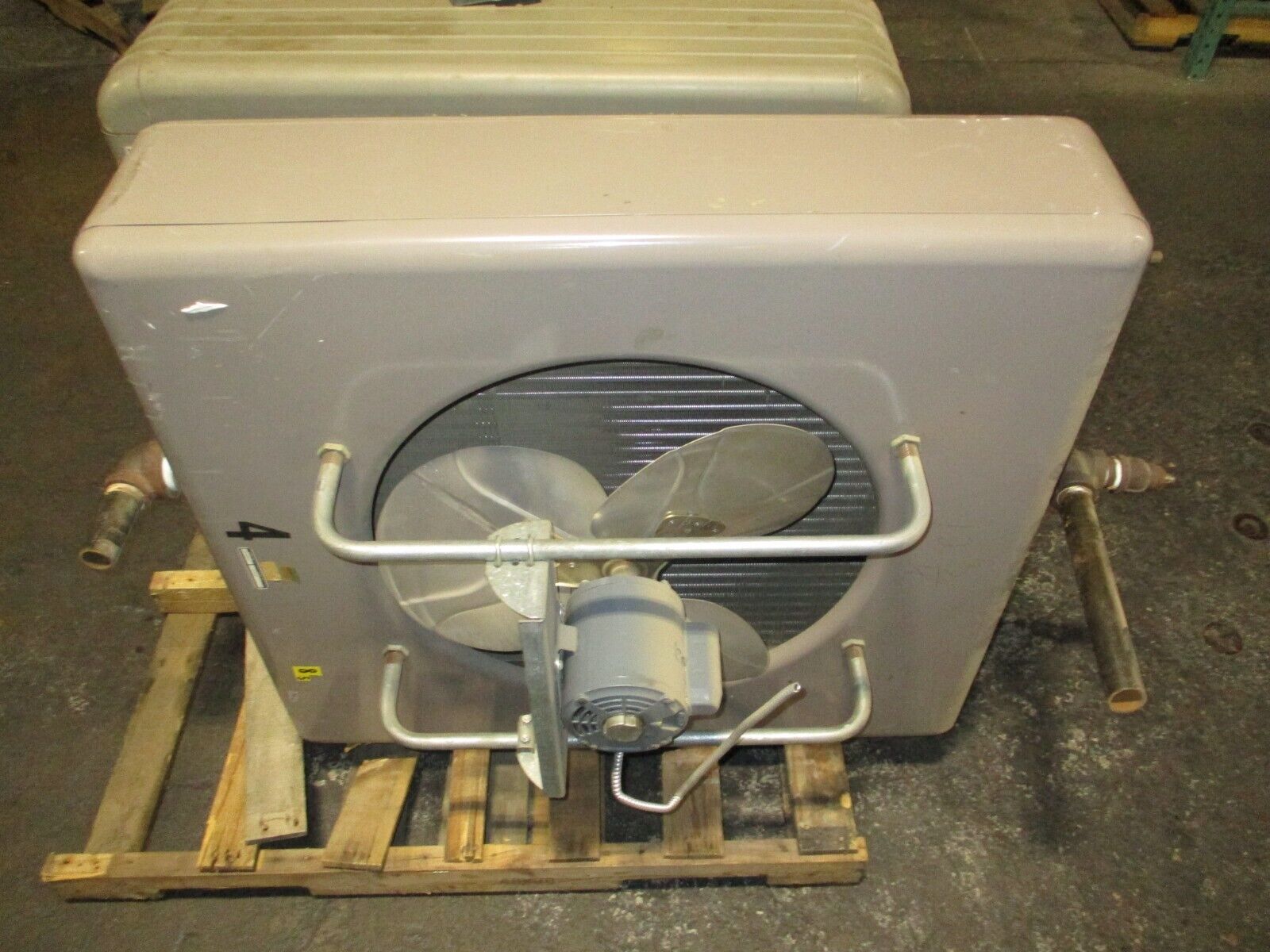 Daikin Steam Heater UHH-086A-B 86,000 BTU Used