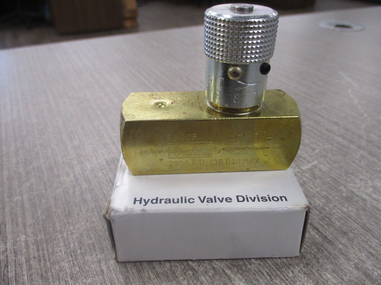 Parker Flow Control Valve IA855 New Surplus