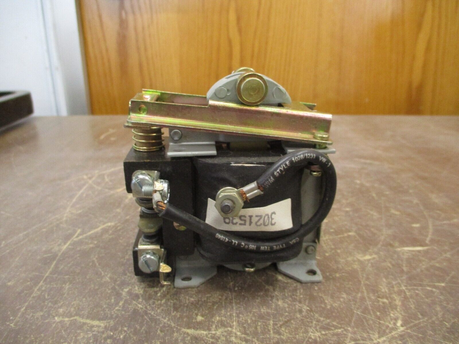 GE Solenoid CR9503209CAN5 125VDC Coil New Surplus