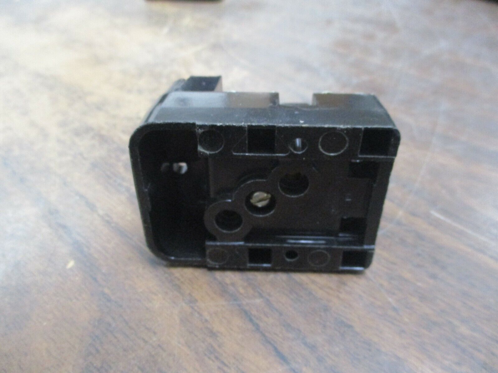 Crouse-Hinds Midget Relay MR10U20 110V Coil 10A Used