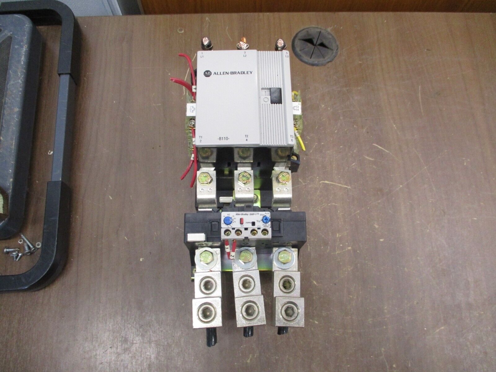 Allen-Bradley Starter 100-B110N*3 / 193-A5L4 120V Coil Trip: 66-110A 600V Used