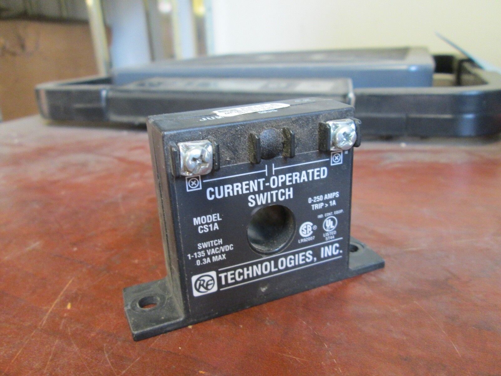 RE Technologies Current-Operated Switch CS1A 0-250A 1-135VAC Used