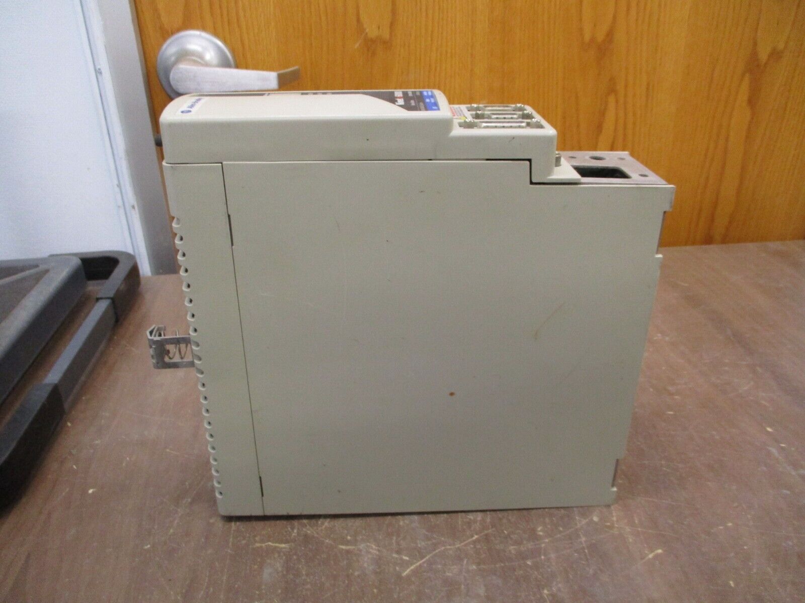 Allen-Bradley Kinetix 6000 Axis Module 2094-BM01 Ser. A F/W Ver. V1.82 Used